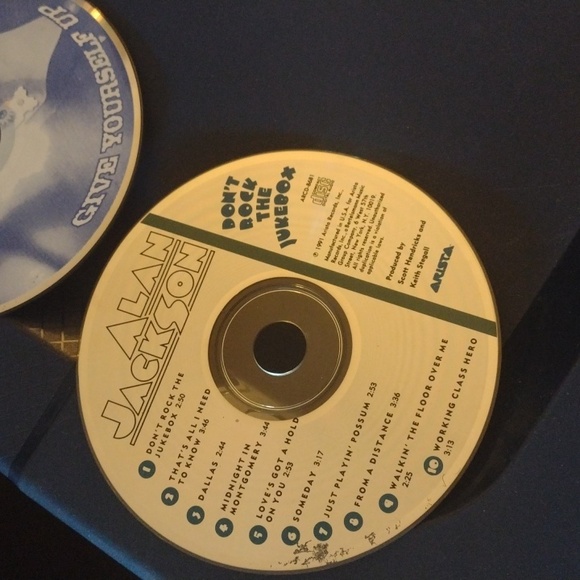 Assorted Country Music CDs Collection - Picture 5 of 5